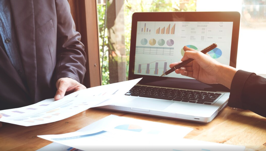 Managing Equity Portfolios