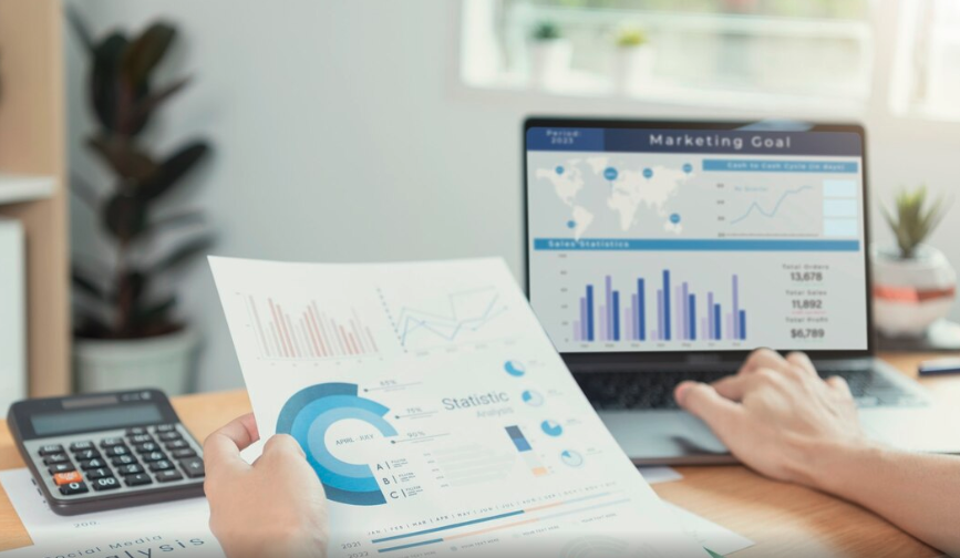 Dynamic Business Reports and Dashboards Using Excel