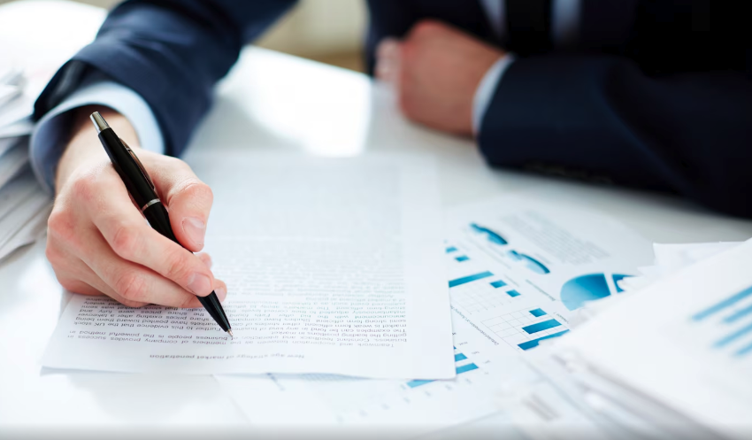 Negotiating, Drafting & Understanding Contracts