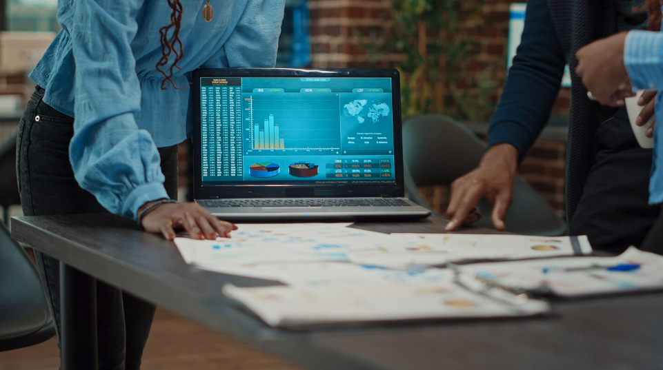 Data Analysis Masterclass Visualization and Statistics