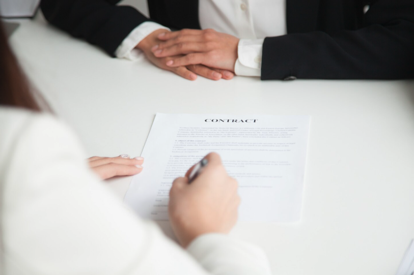 The Essentials of Contracting and Contract Dispute Resolution